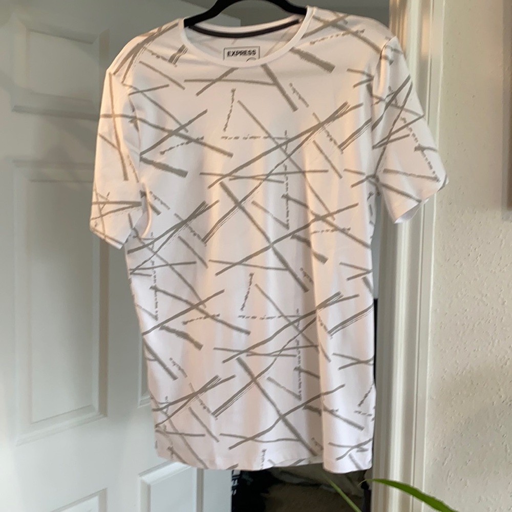 Short sleeve express t shirt